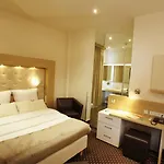Will Hotel