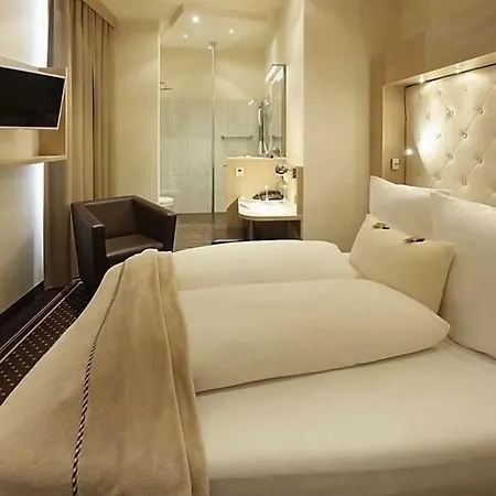 Will 4* Altwarmbuchen