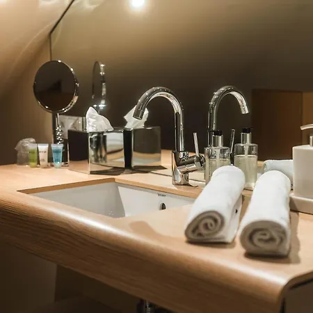Will Hotel 4*