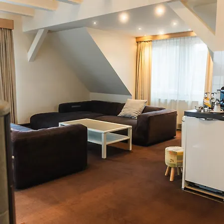 Will 4* Altwarmbuchen